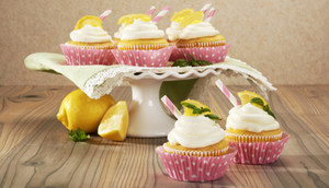 Lemonade cupcakes