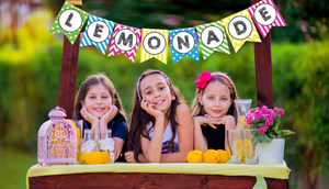 Lemonade stand