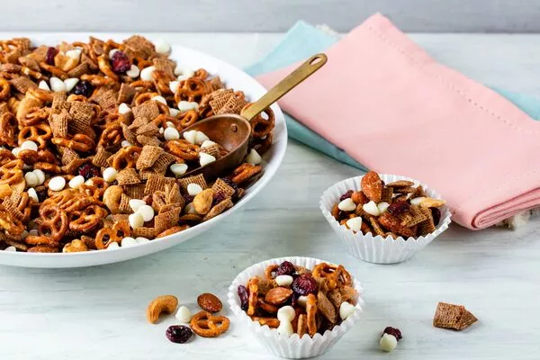 Easy Homemade Trail Mix Recipe