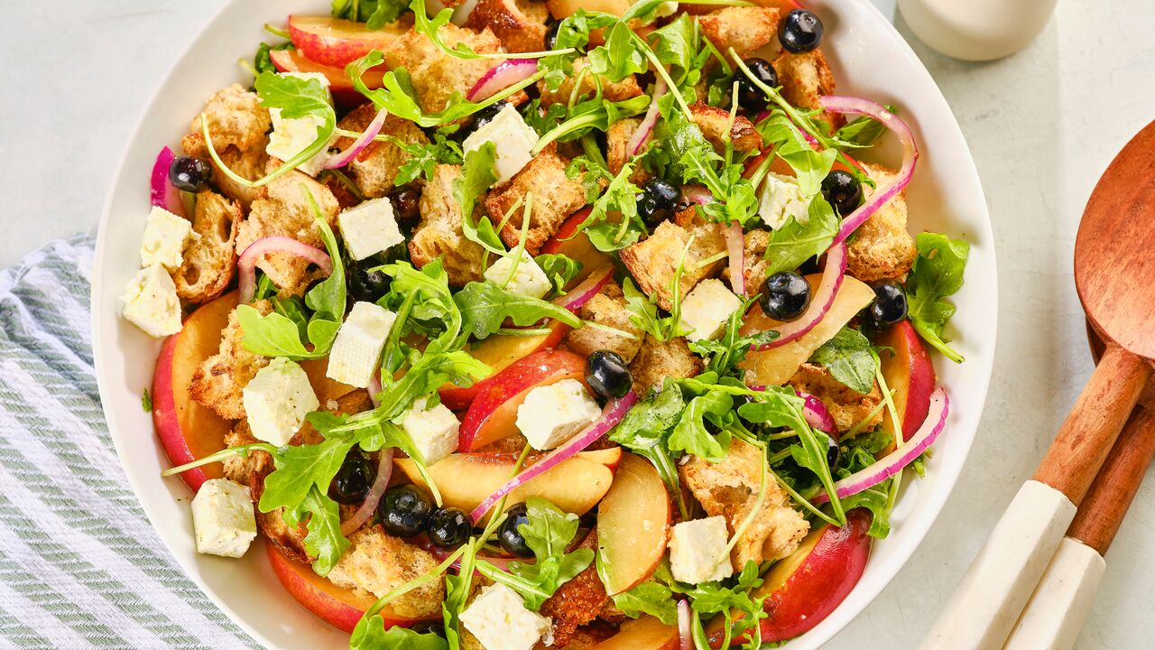 Blueberry Peach Panzanella Salad